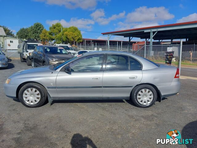 2004 HOLDEN COMMODORE EXECUTIVE VYII SEDAN, 4 DOORS, 5 SEATS