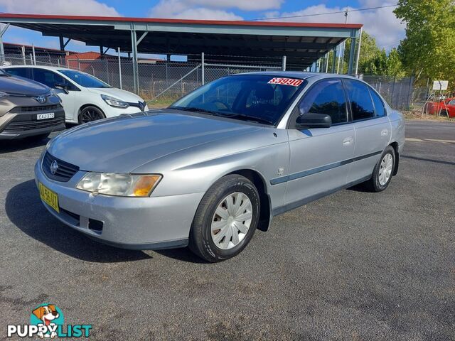2004 HOLDEN COMMODORE EXECUTIVE VYII SEDAN, 4 DOORS, 5 SEATS