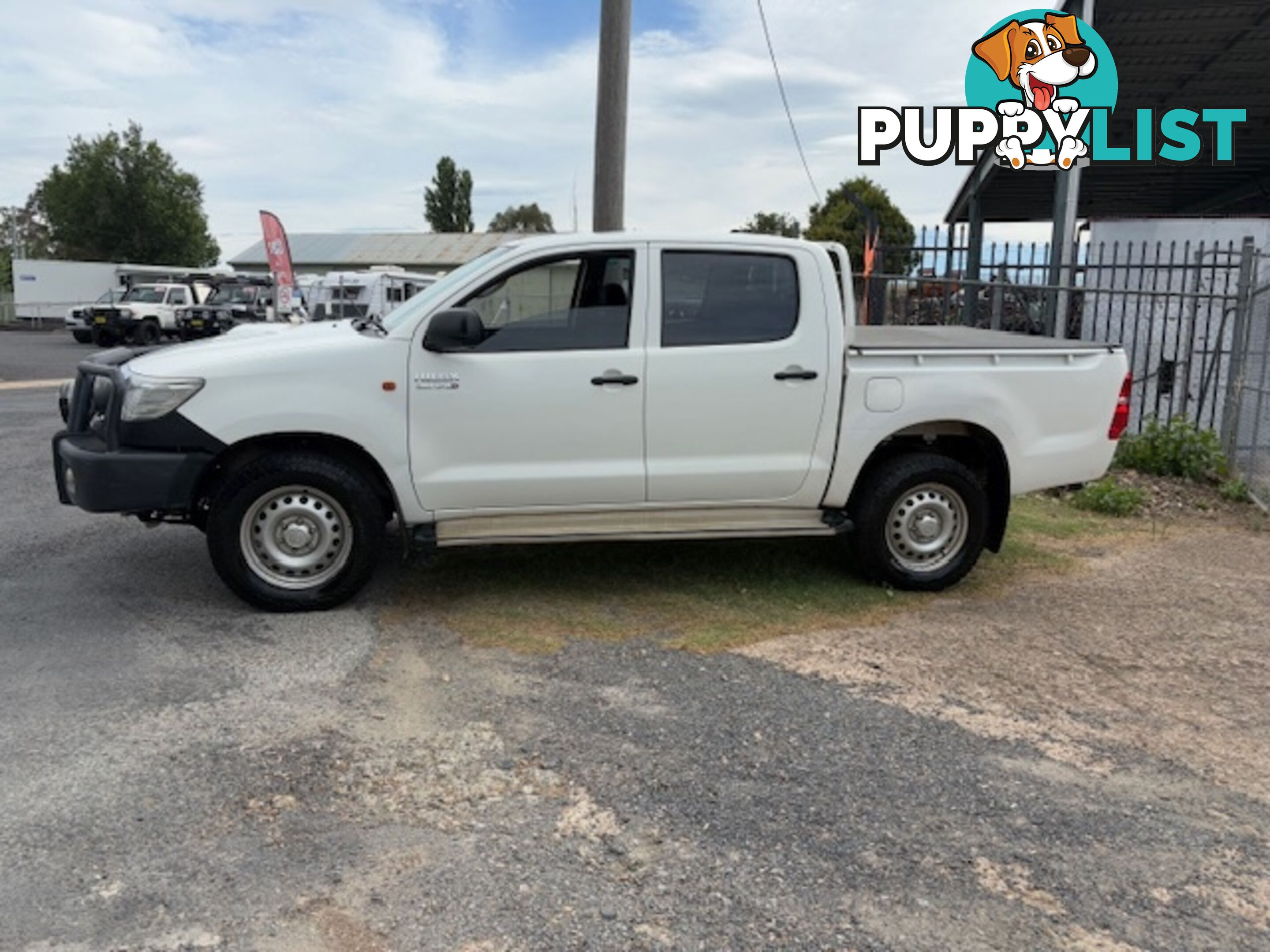 2014 TOYOTA HILUX SR (4X4) KUN26R MY12 UTE TRAY, 4 DOORS, 5 SEATS