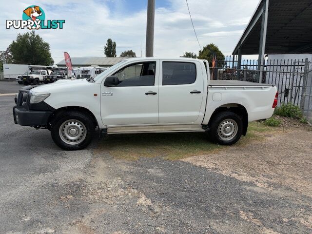 2014 TOYOTA HILUX SR (4X4) KUN26R MY12 UTE TRAY, 4 DOORS, 5 SEATS