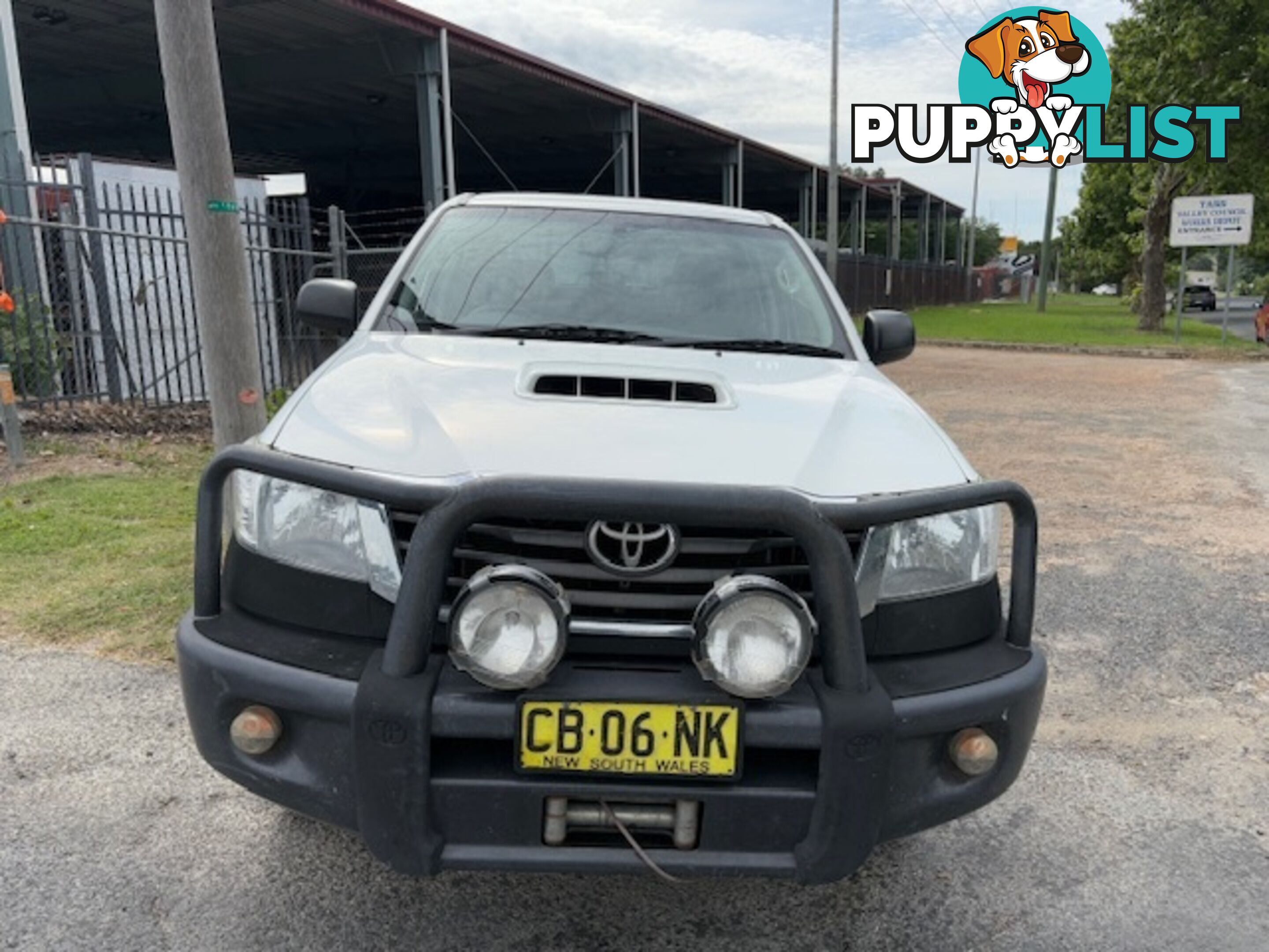 2014 TOYOTA HILUX SR (4X4) KUN26R MY12 UTE TRAY, 4 DOORS, 5 SEATS