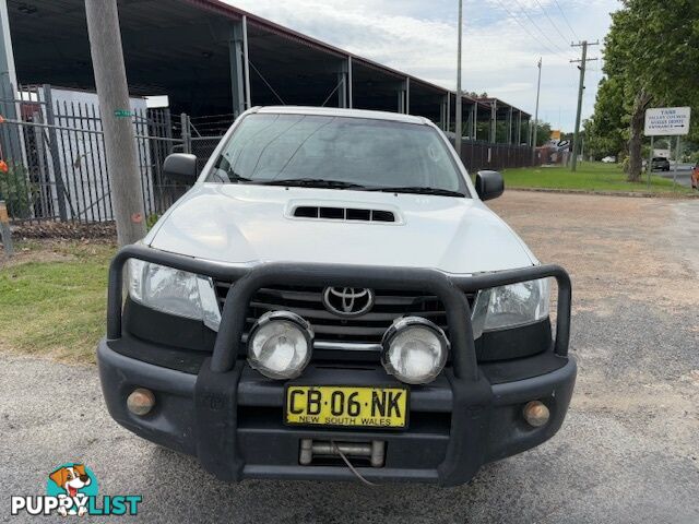 2014 TOYOTA HILUX SR (4X4) KUN26R MY12 UTE TRAY, 4 DOORS, 5 SEATS