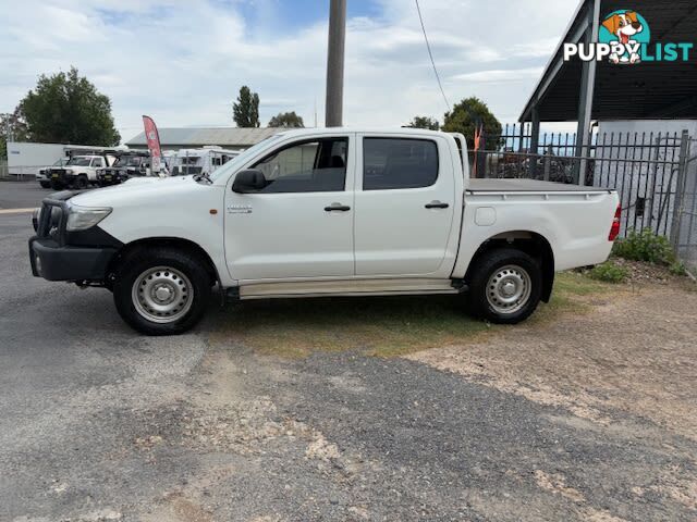 2014 TOYOTA HILUX SR (4X4) KUN26R MY12 UTE TRAY, 4 DOORS, 5 SEATS