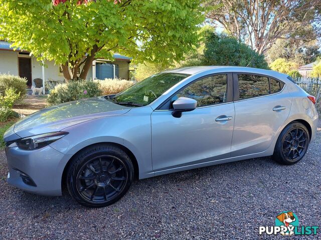 2018 MAZDA 3 SP25 (5YR) BN MY18 HATCH, 5 DOORS, 5 SEATS