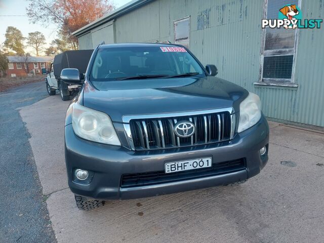 2012 TOYOTA LANDCRUISER PRADO GXL (4X4) KDJ150R 11 UPGRADE SUV, 4 DOORS, 7 SEATS