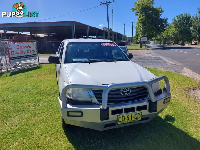 2012 TOYOTA HILUX SR GGN15R MY12 UTE TRAY, 4 DOORS, 5 SEATS