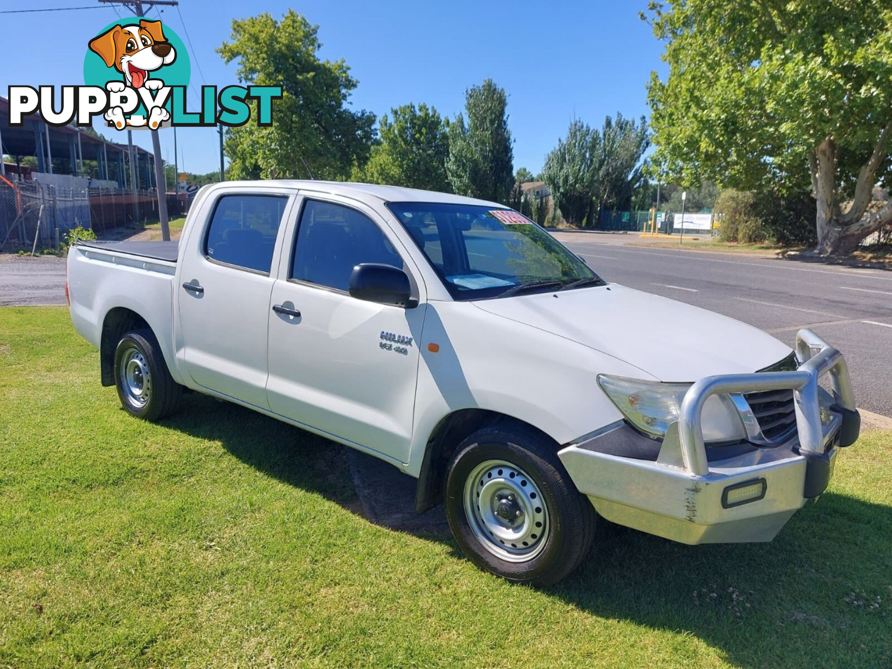 2012 TOYOTA HILUX SR GGN15R MY12 UTE TRAY, 4 DOORS, 5 SEATS