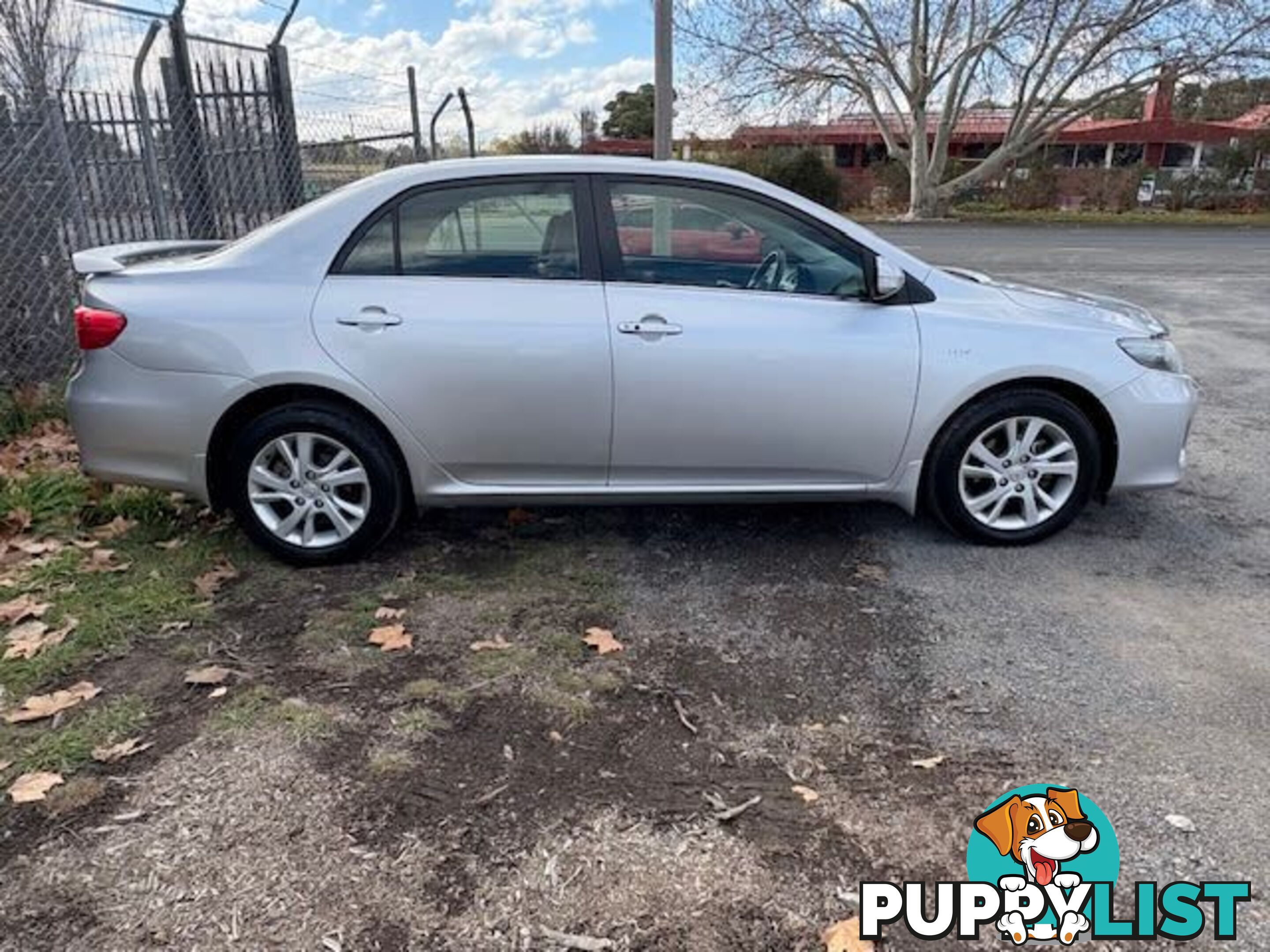 2011 TOYOTA COROLLA ULTIMA ZRE153R MY11 SEDAN, 4 DOORS, 5 SEATS