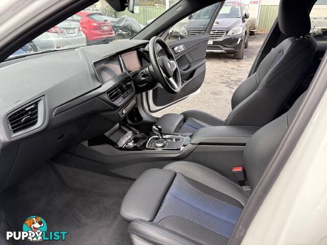 2022 BMW 118I SPORT F40 HATCH, 5 DOORS, 5 SEATS