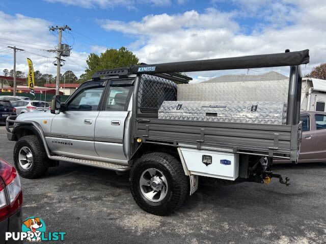 1995 TOYOTA LANDCRUISER GXL (4X4)  SUV, 4 DOORS, 8 SEATS