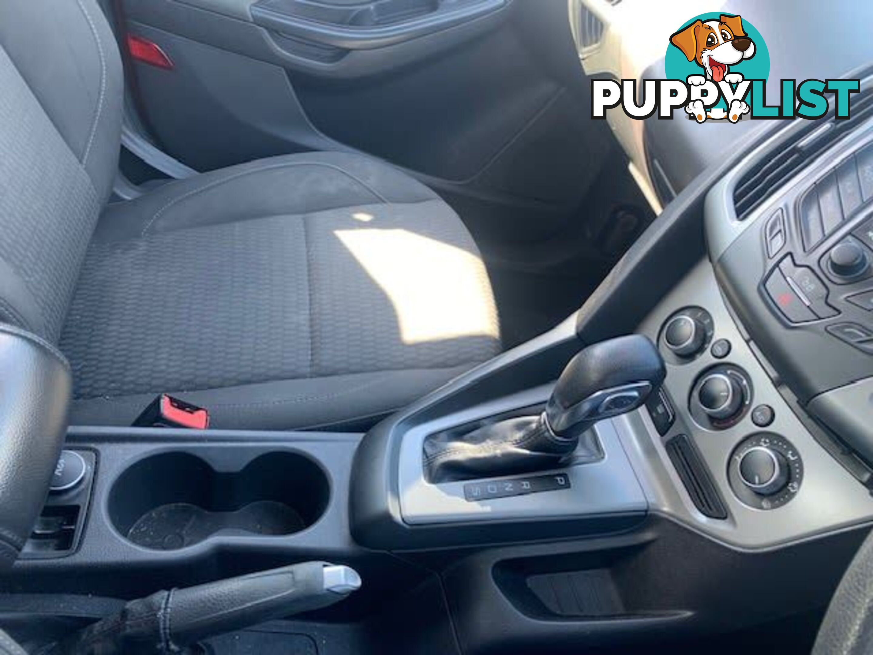 2014 FORD FOCUS TREND LW MK2 UPGRADE HATCH, 5 DOORS, 5 SEATS