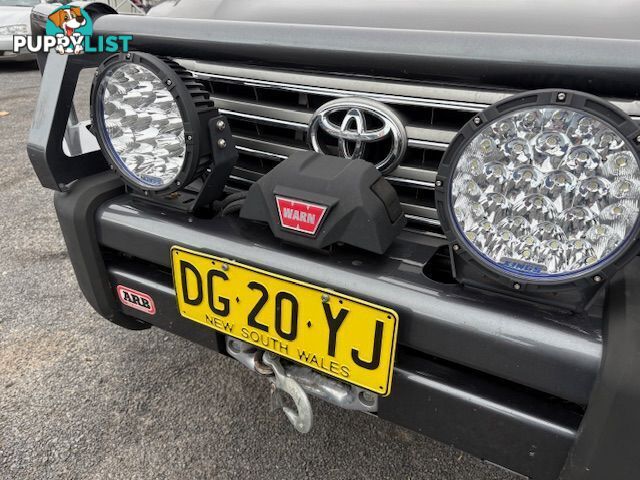 2014 TOYOTA LANDCRUISER VX (4X4) VDJ200R MY13 SUV, 4 DOORS, 8 SEATS