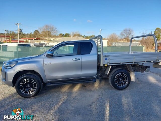 2020 TOYOTA HILUX SR5 (4X4) GUN126R FACELIFT UTE TRAY, 2 DOORS, 4 SEATS