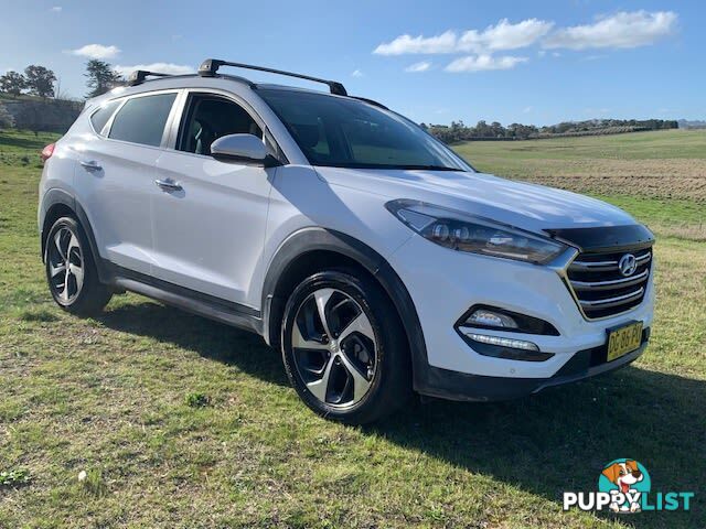 2015 HYUNDAI TUCSON HIGHLANDER (AWD) TLE SUV, 4 DOORS, 5 SEATS