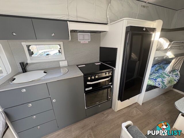 2024 Jayco 17.58-3 STARCRAFT OUTBACK