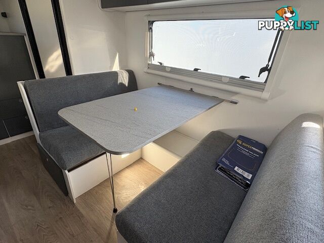 2024 Jayco 17.58-3 STARCRAFT OUTBACK