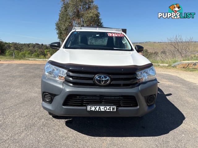 2022 TOYOTA HILUX WORKMATE (4X2) TGN121R UTE TRAY, 2 DOORS, 2 SEATS