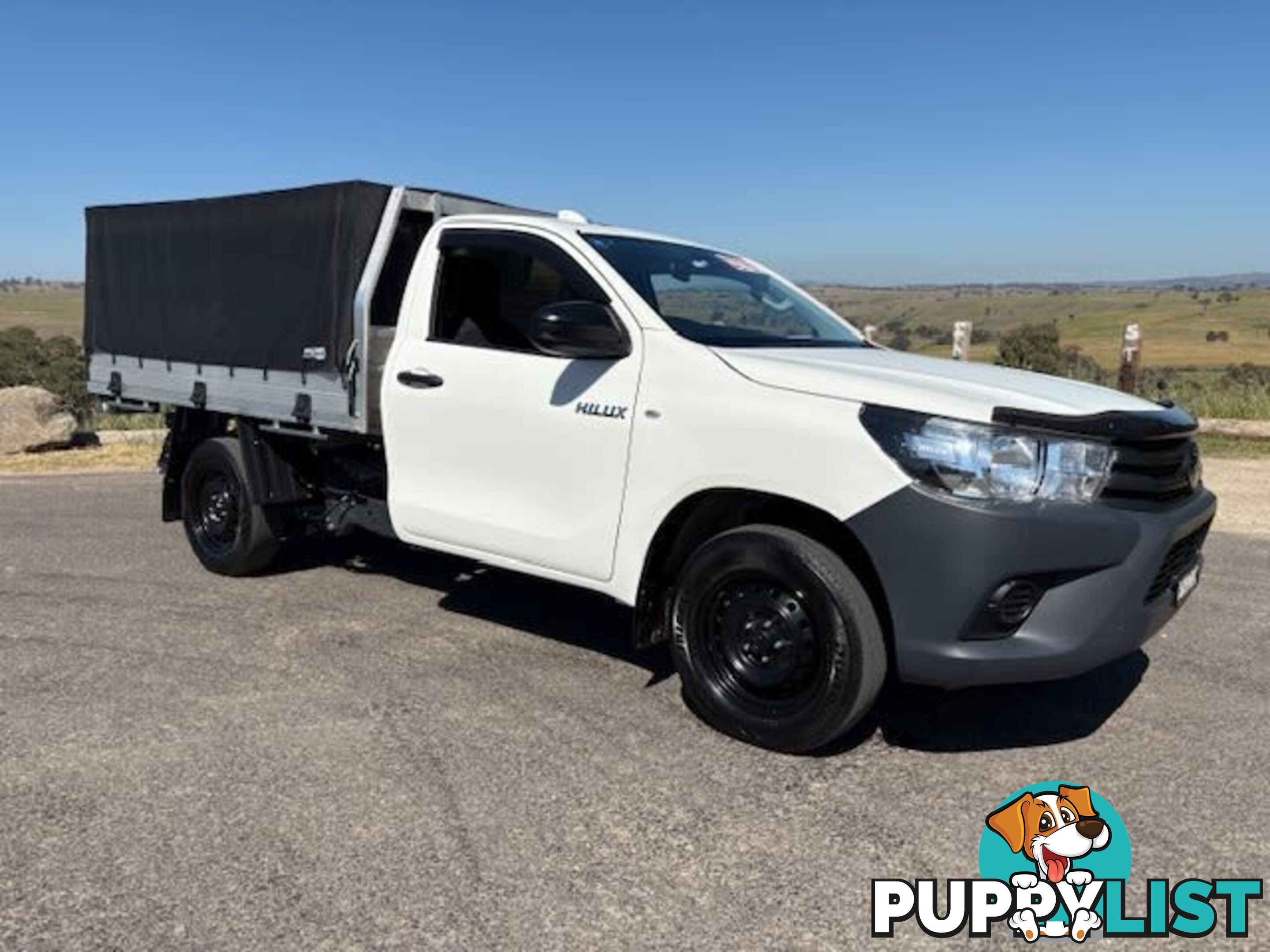 2022 TOYOTA HILUX WORKMATE (4X2) TGN121R UTE TRAY, 2 DOORS, 2 SEATS