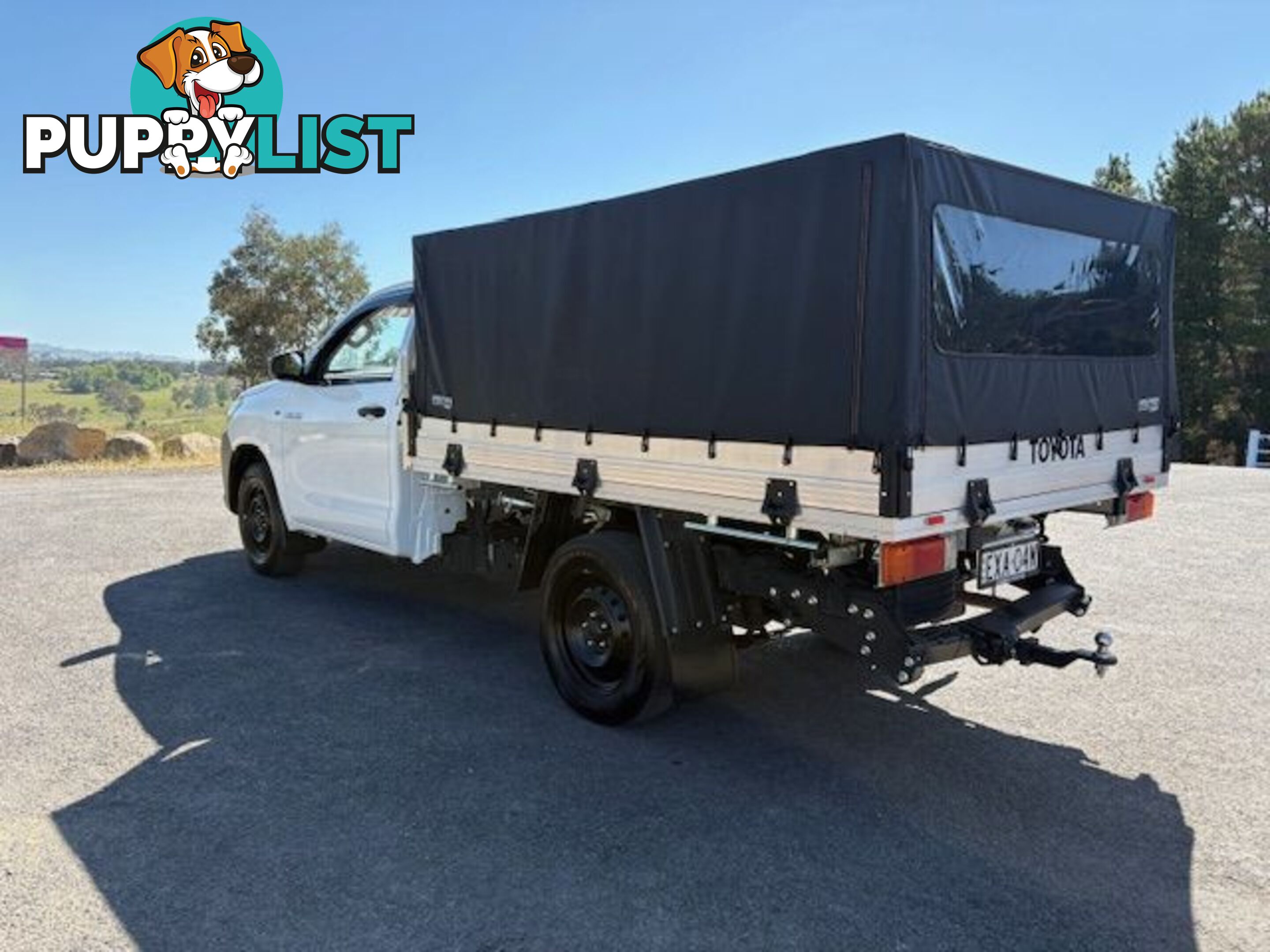 2022 TOYOTA HILUX WORKMATE (4X2) TGN121R UTE TRAY, 2 DOORS, 2 SEATS