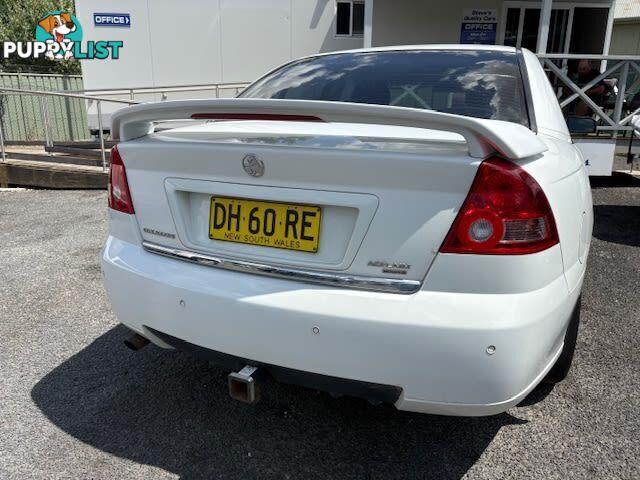 2004 HOLDEN COMMODORE ACCLAIM VYII SEDAN, 4 DOORS, 5 SEATS