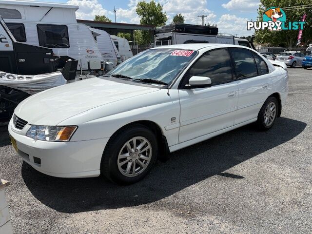 2004 HOLDEN COMMODORE ACCLAIM VYII SEDAN, 4 DOORS, 5 SEATS