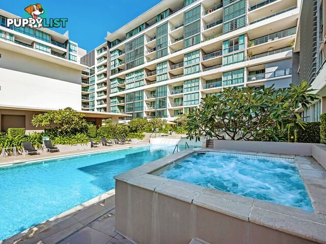 2111/33 T E Peters Drive BROADBEACH WATERS QLD 4218