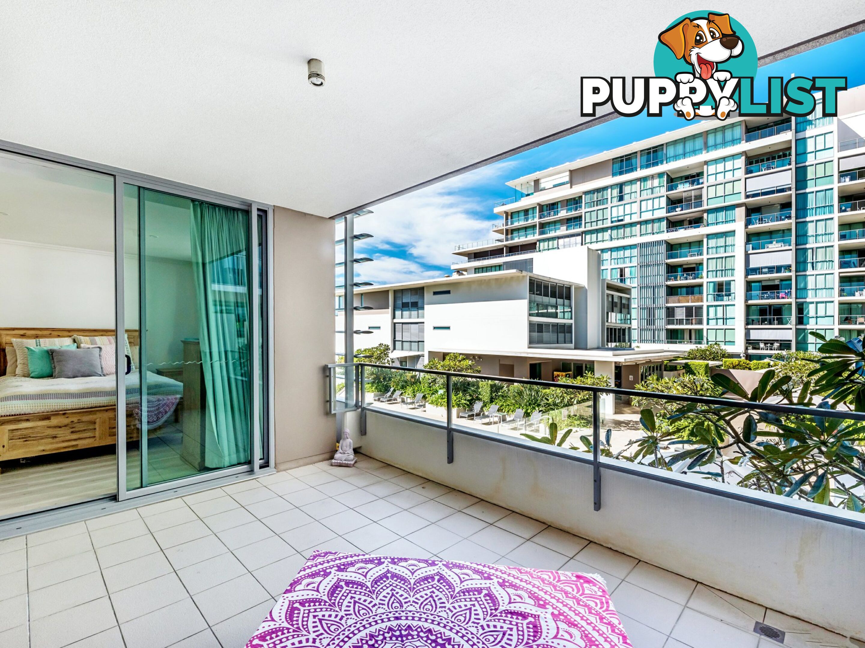 2111/33 T E Peters Drive BROADBEACH WATERS QLD 4218