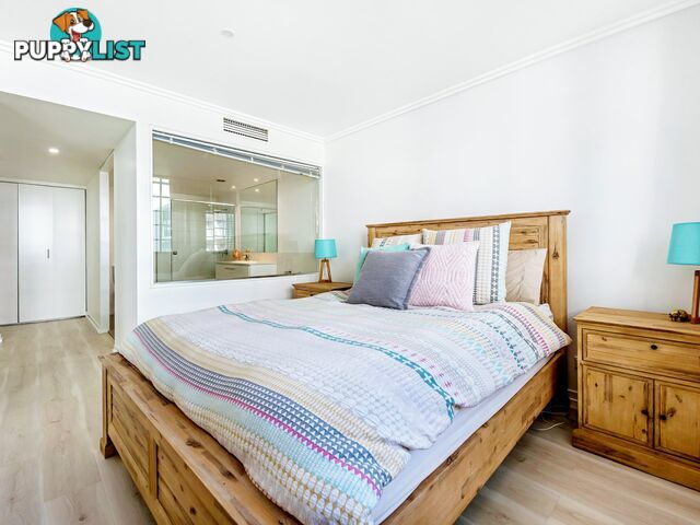 2111/33 T E Peters Drive BROADBEACH WATERS QLD 4218