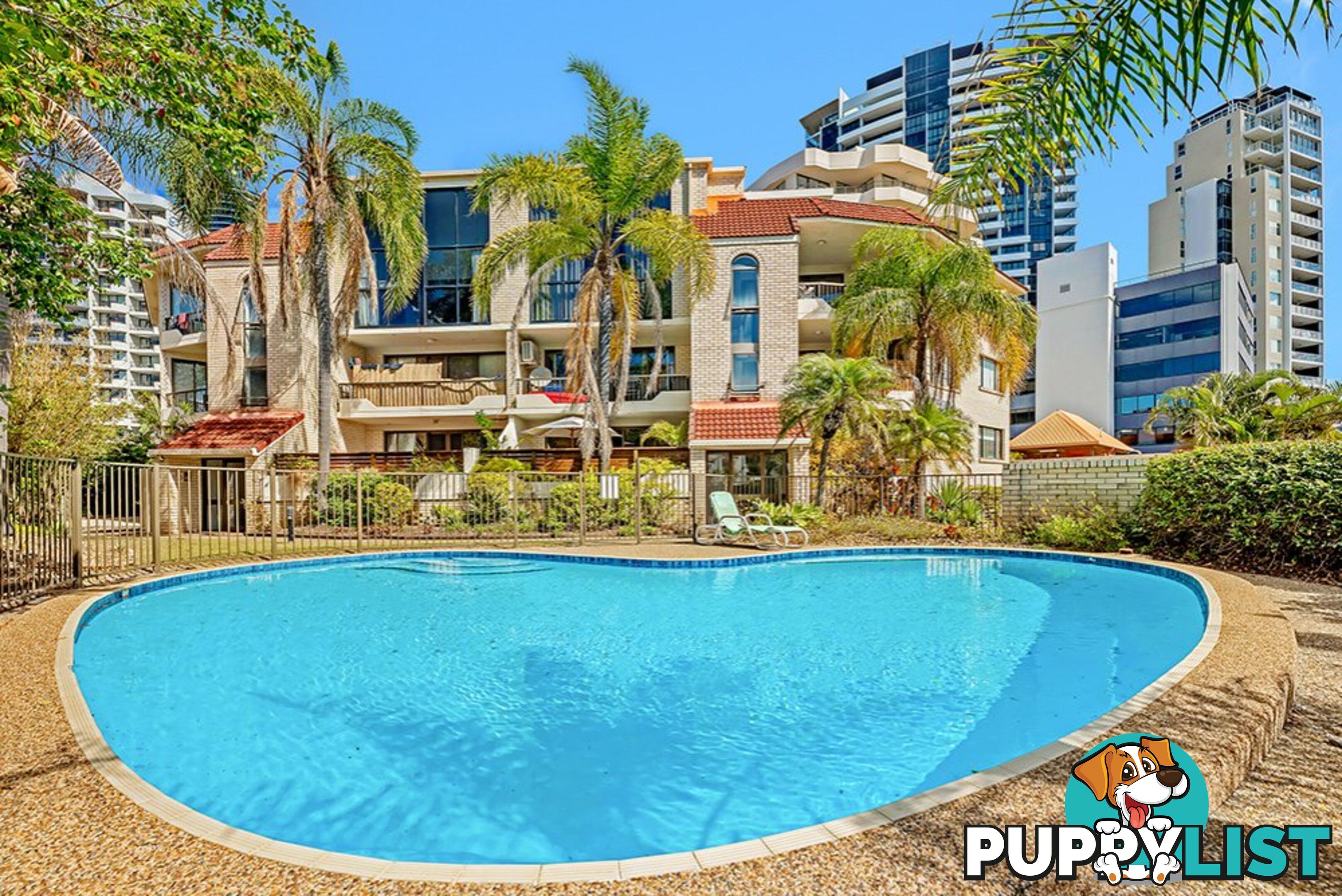 8/8 Queensland Avenue BROADBEACH QLD 4218