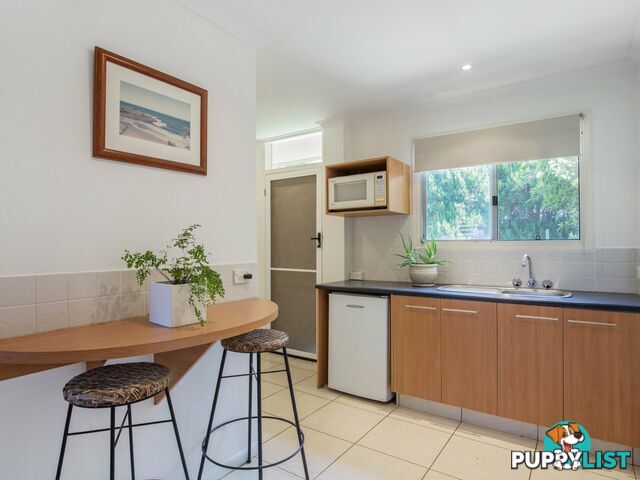 80 Monaco St BROADBEACH WATERS QLD 4218