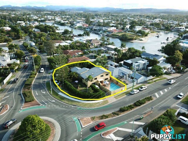 80 Monaco St BROADBEACH WATERS QLD 4218