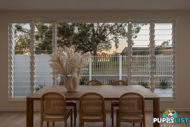 1 Tween Court Mermaid Waters QLD 4218