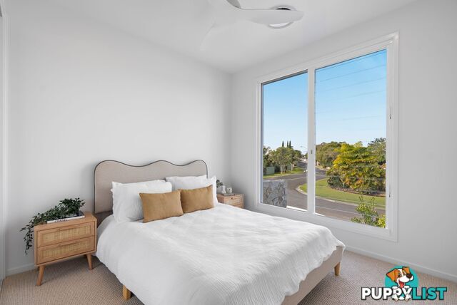 1 Tween Court Mermaid Waters QLD 4218