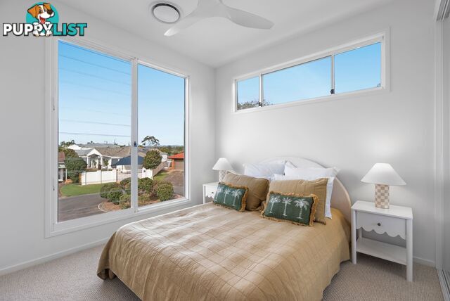 1 Tween Court Mermaid Waters QLD 4218