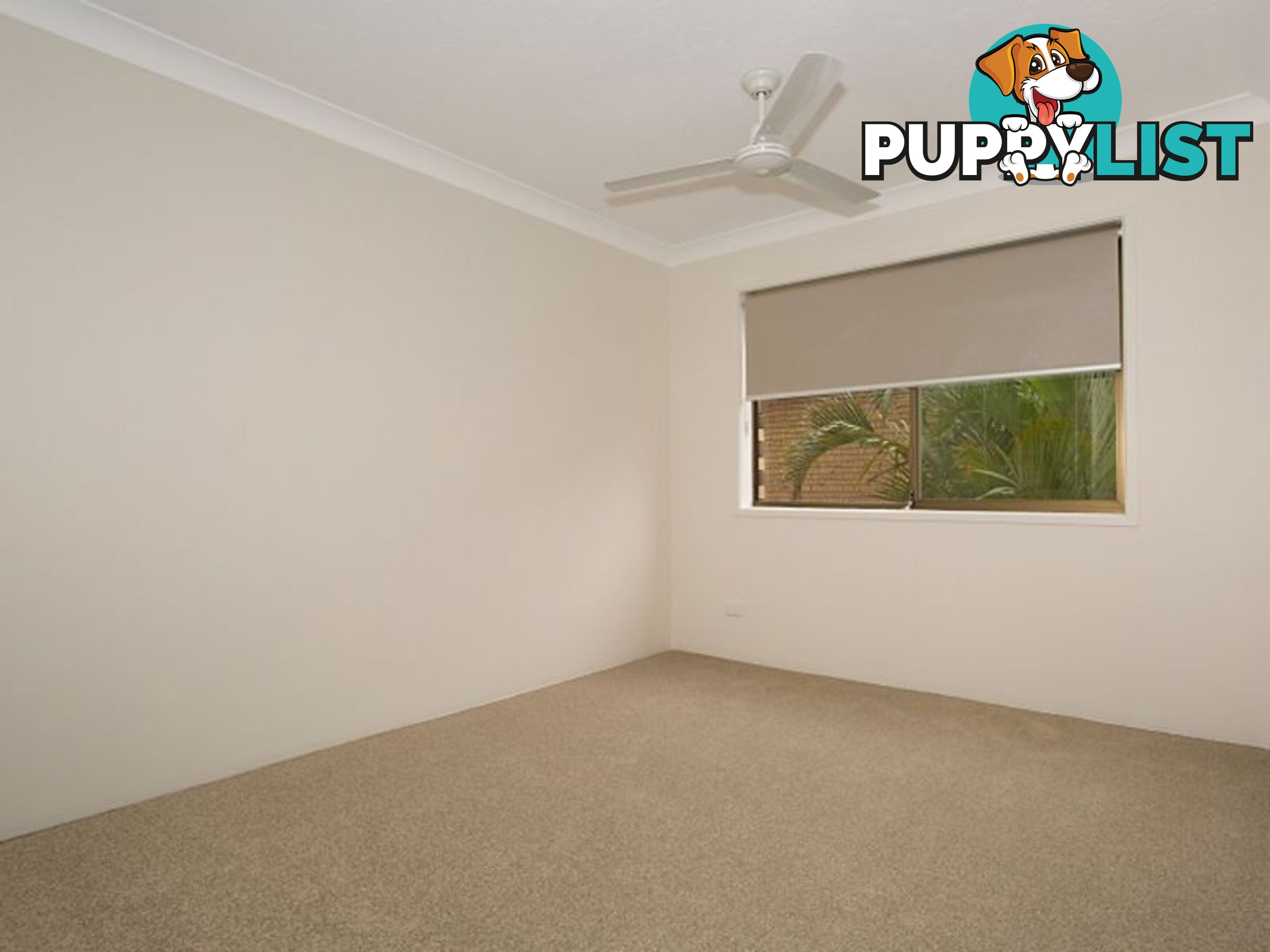 1/33 Surfers Avenue MERMAID WATERS QLD 4218