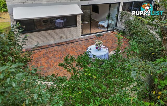 1 22-26 Rudd Street BROADBEACH WATERS QLD 4218