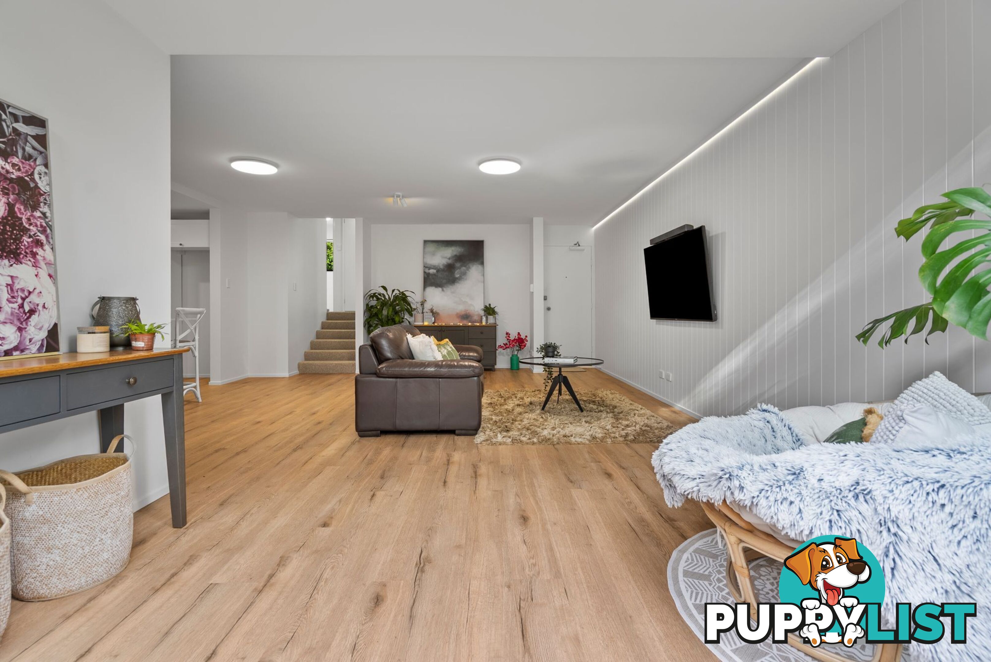 1 22-26 Rudd Street BROADBEACH WATERS QLD 4218