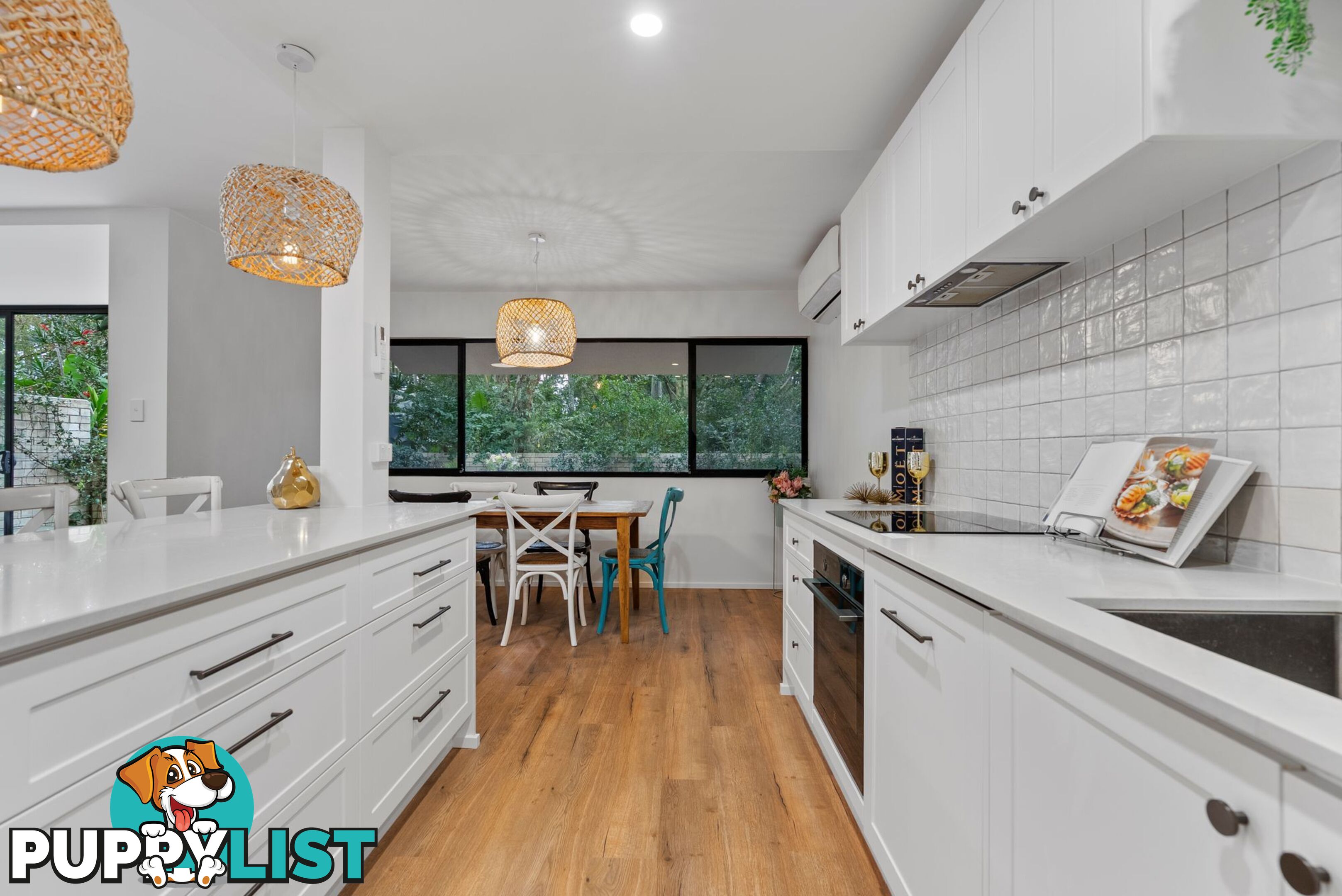 1 22-26 Rudd Street BROADBEACH WATERS QLD 4218