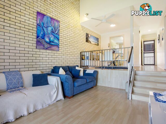 3/59 Hooker Boulevard BROADBEACH WATERS QLD 4218