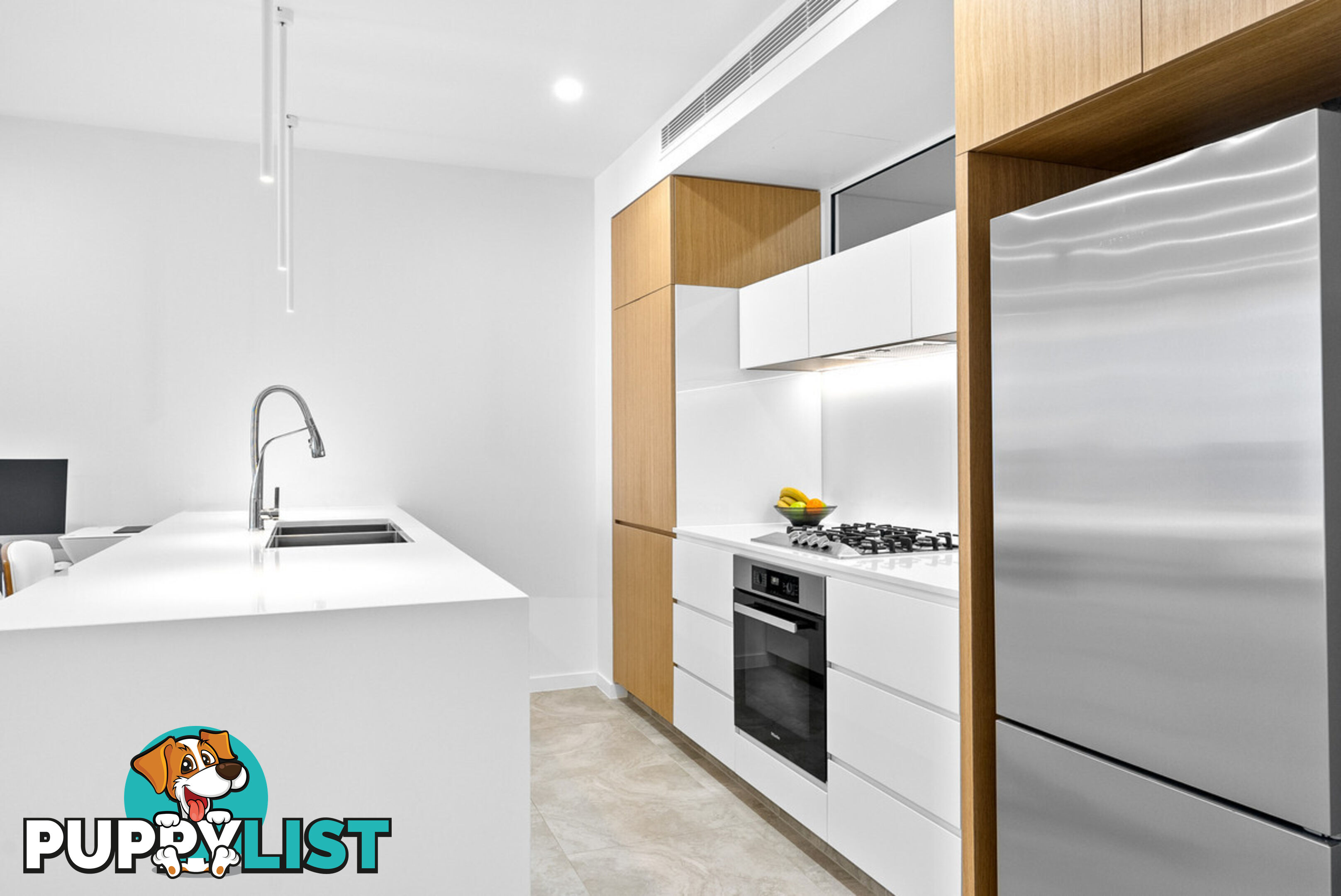 303 95 Old Burleigh Road Broadbeach QLD 4218