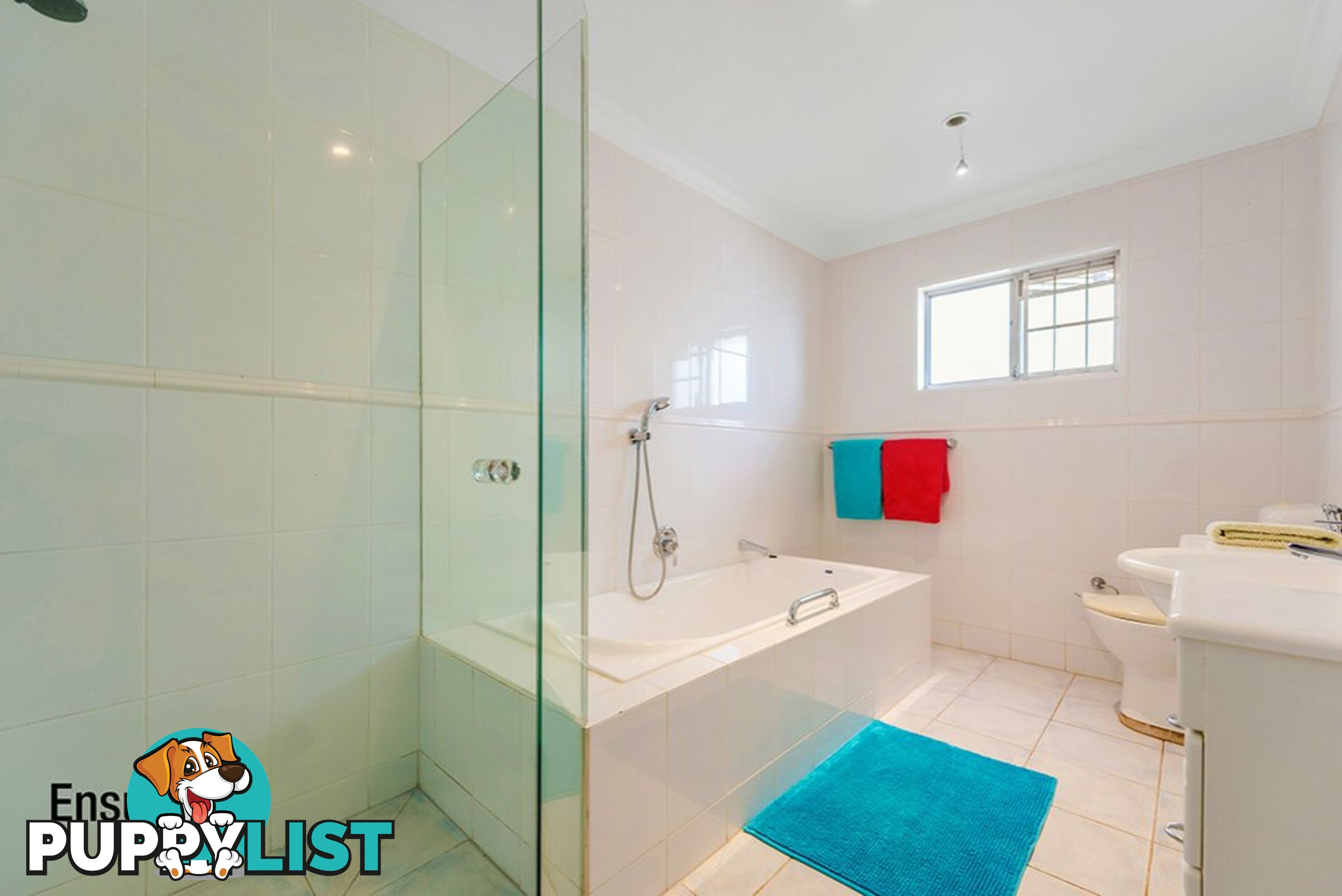 86 Gibraltar Drive ISLE OF CAPRI QLD 4217