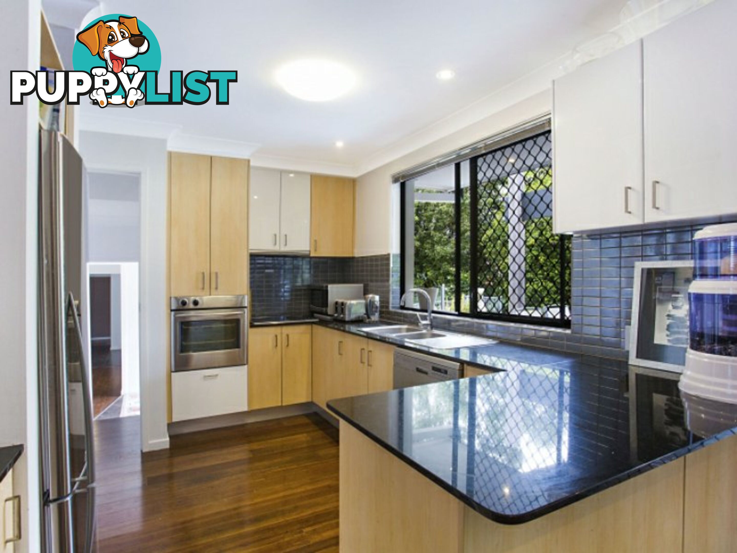 6 Kanni Court ASHMORE QLD 4214