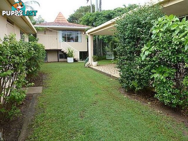 72 Savoy Drive BROADBEACH WATERS QLD 4218