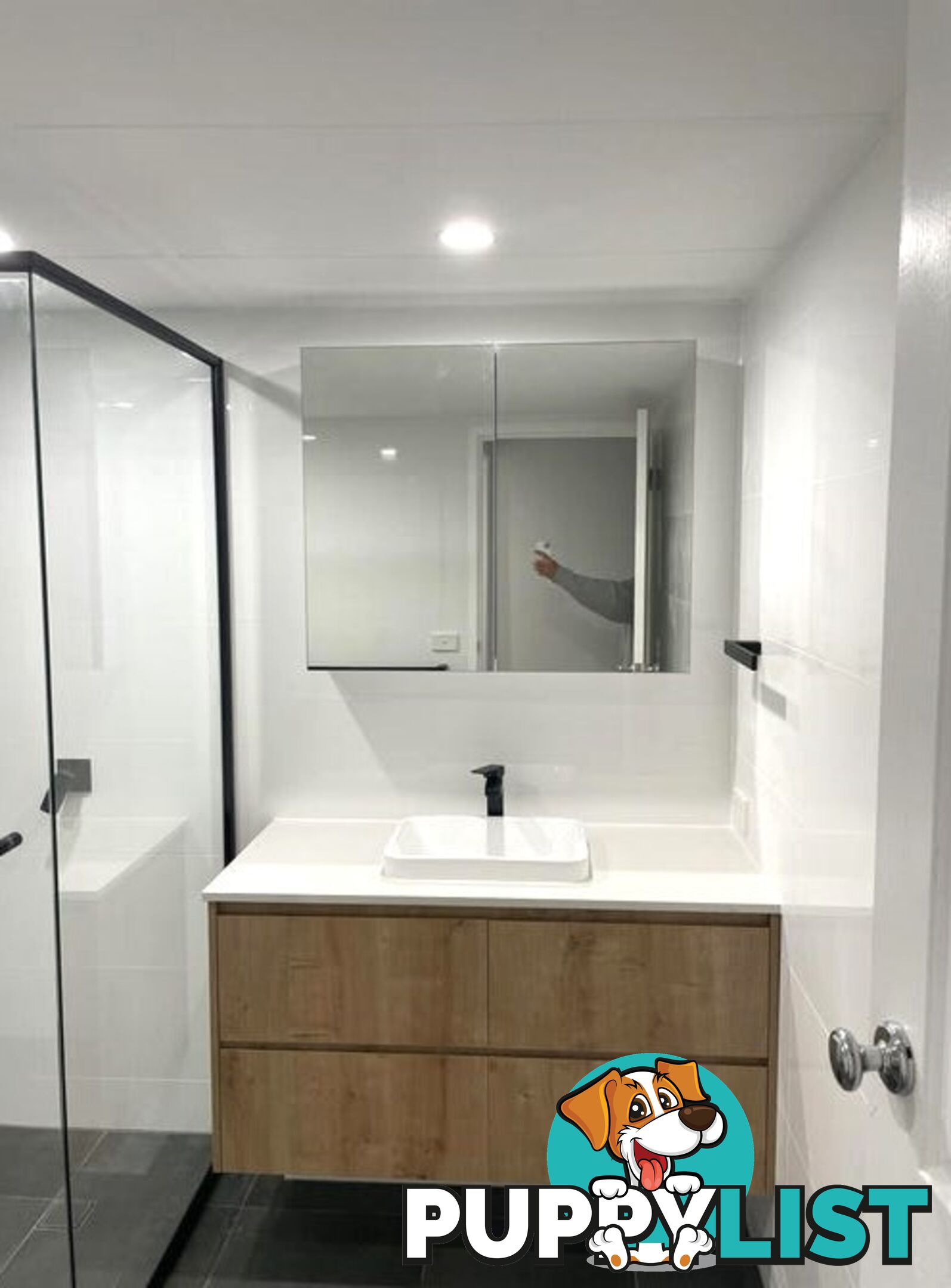 26 5 Queensland Avenue Broadbeach QLD 4218