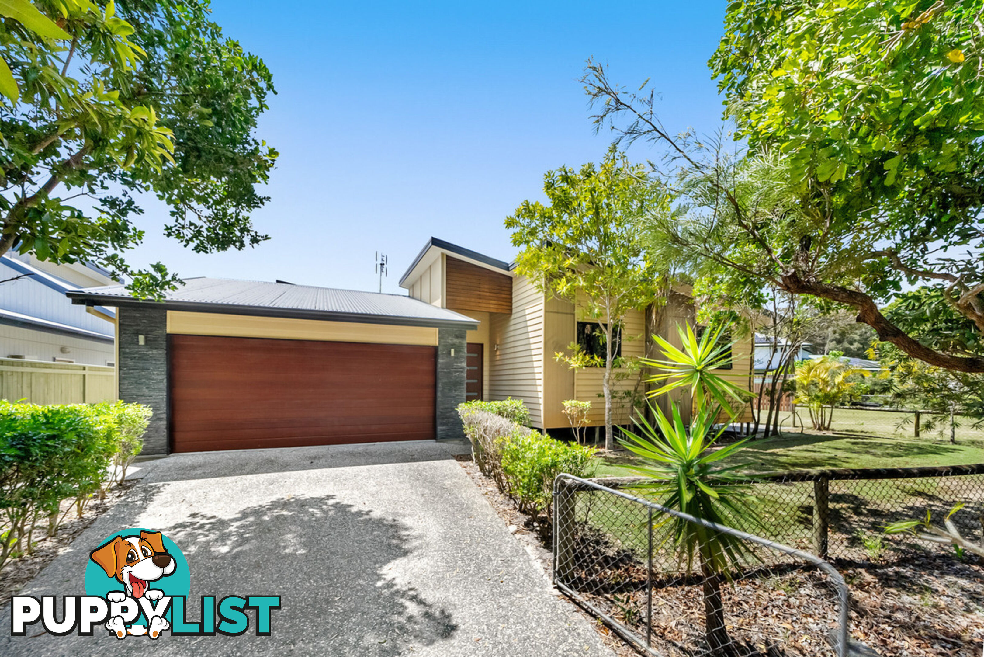 5 Livistona Crt South Stradbroke QLD 4216