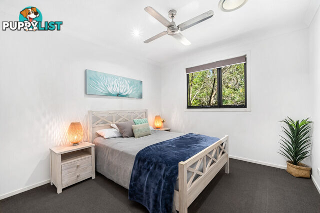 5 Livistona Crt South Stradbroke QLD 4216