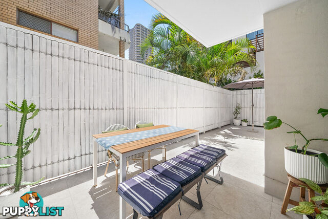 3 15 Britannia Avenue BROADBEACH QLD 4218