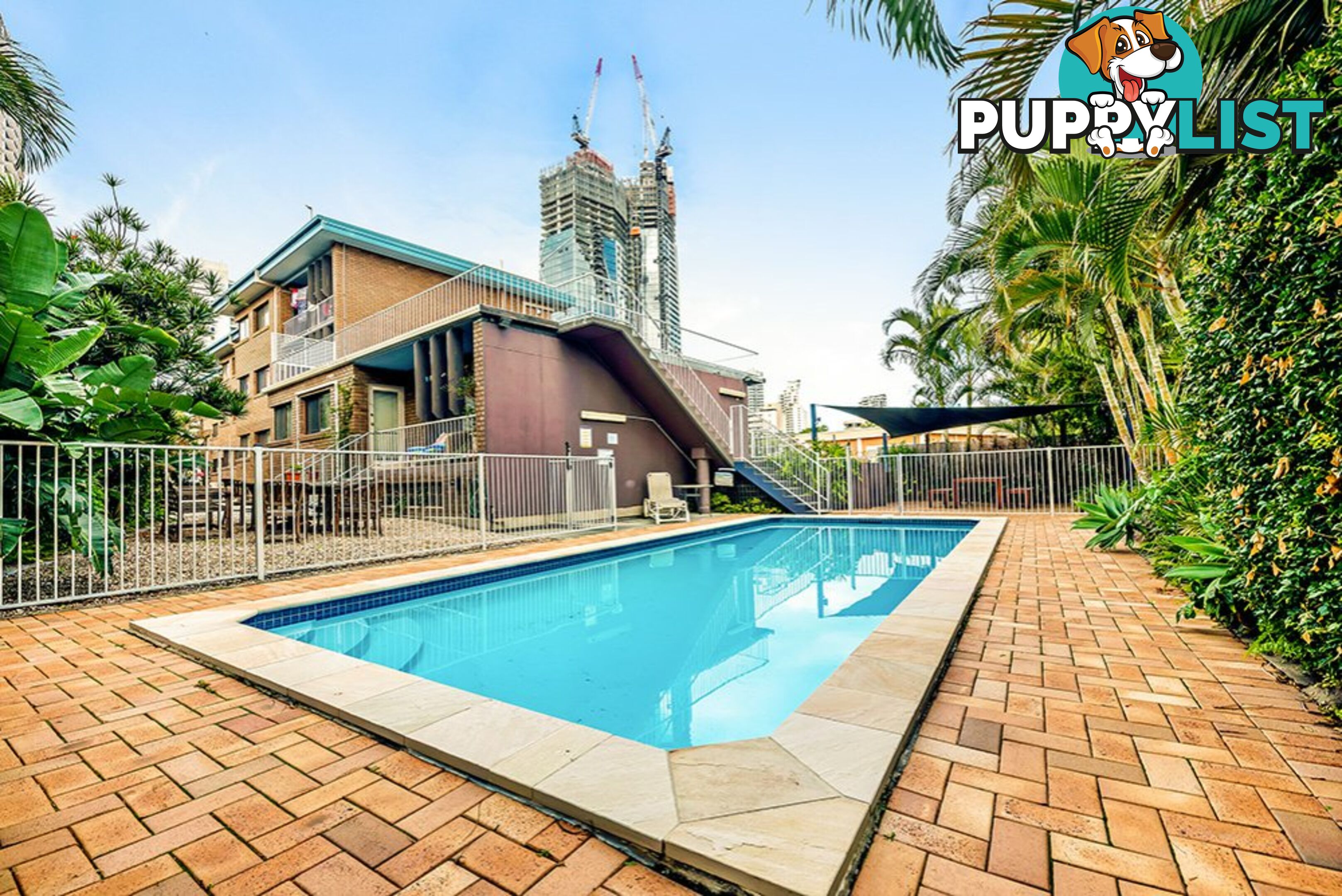 11/11 Old Burleigh Road SURFERS PARADISE QLD 4217