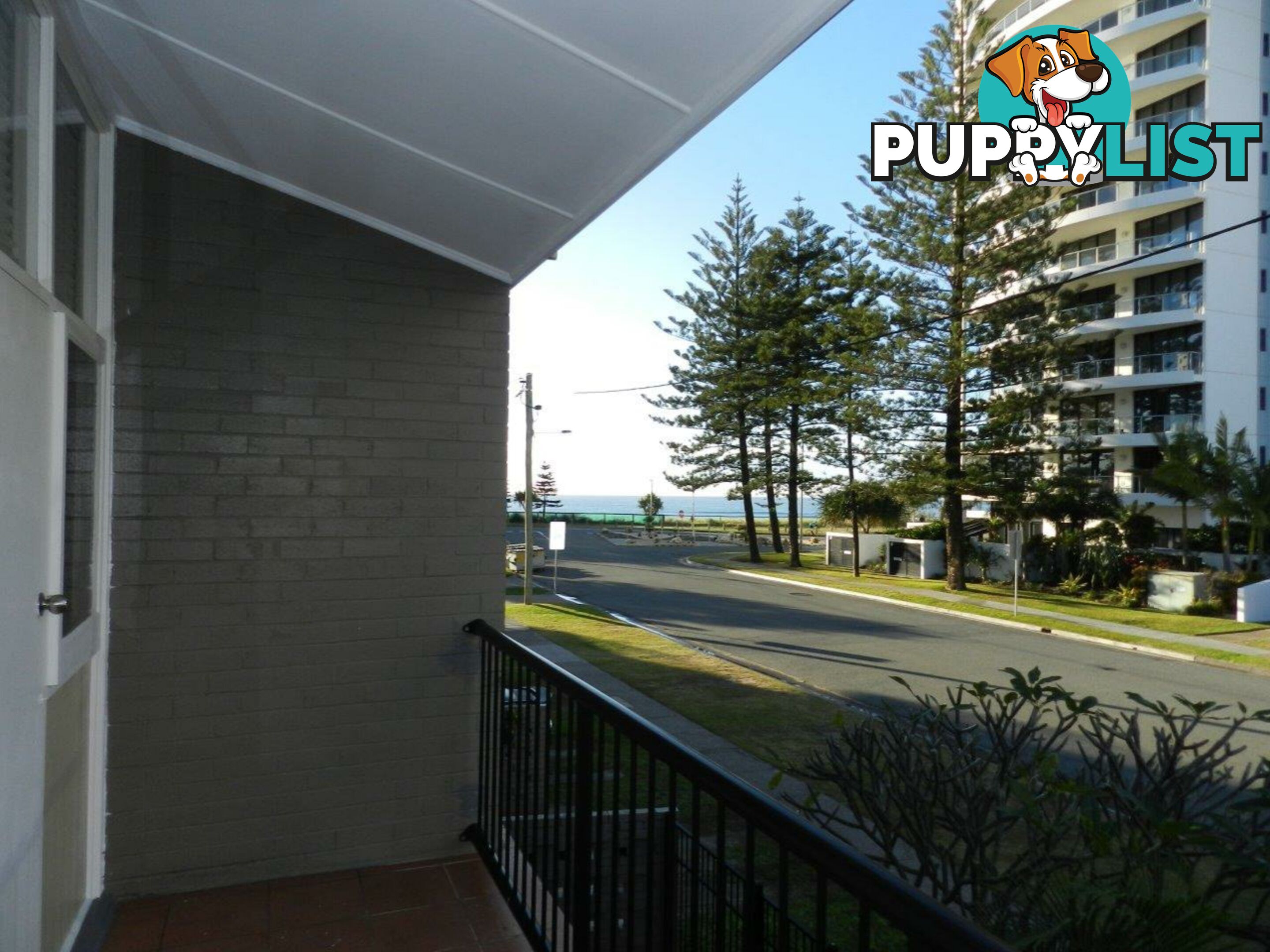 2/118 Old Burleigh Road BROADBEACH QLD 4218