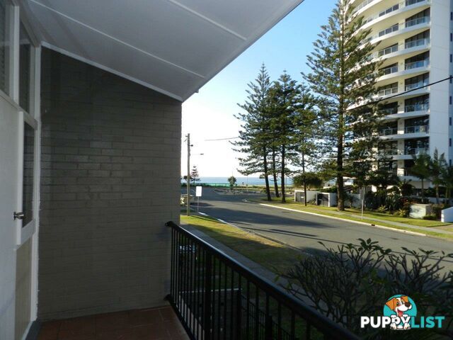 2/118 Old Burleigh Road BROADBEACH QLD 4218